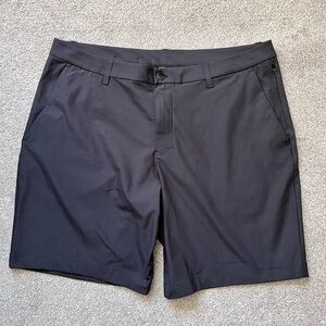 NWOT Mens Lululemon Commission 9” Shorts Warpstreme Size 38